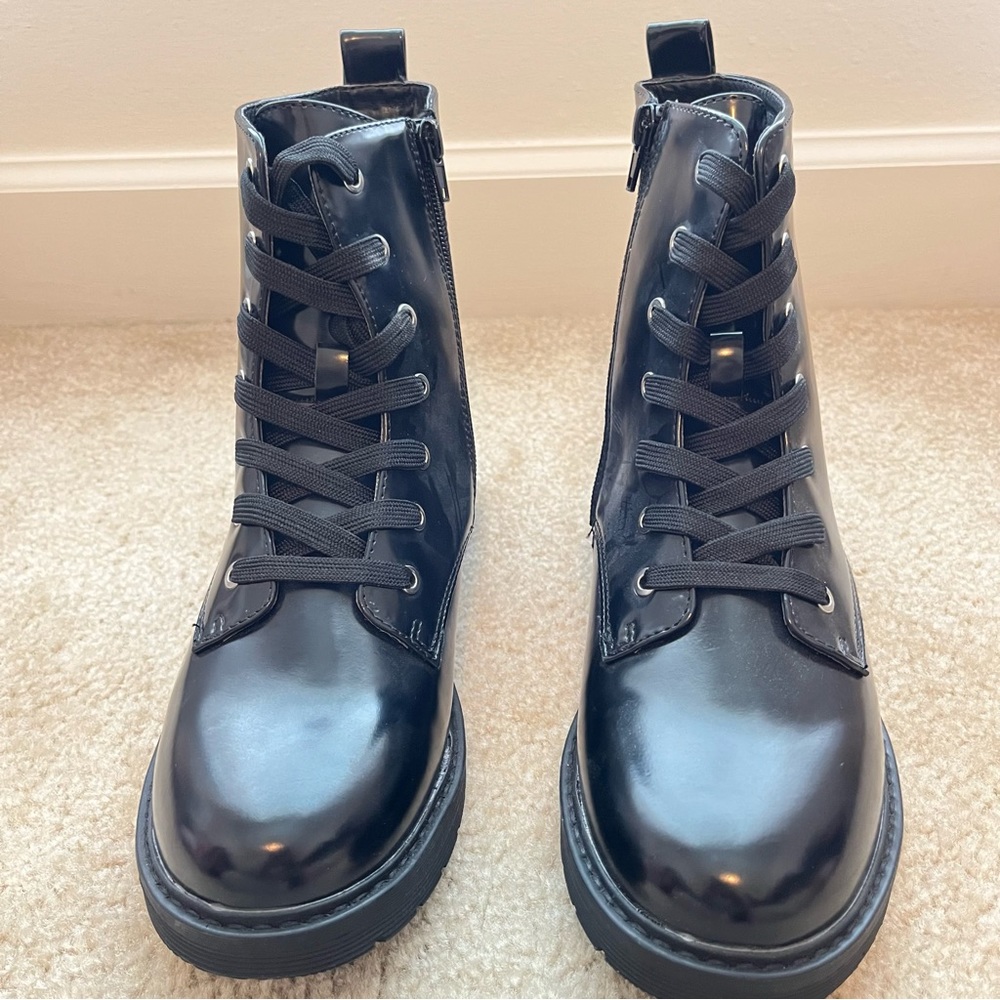 NEW THEREABOUTS Girls Black Lace-up Combat Boots Size 6
